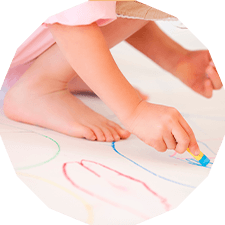 kids drawing barefoot